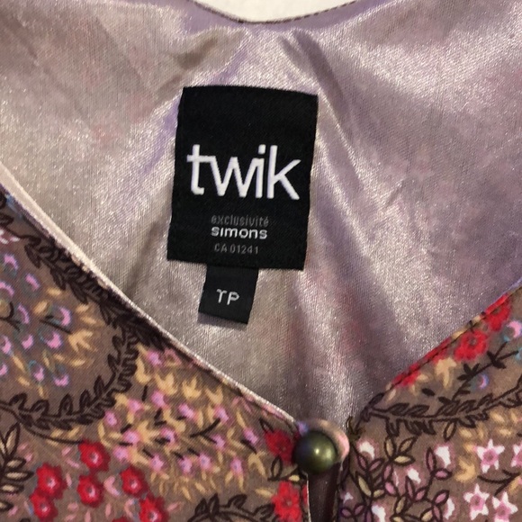 twik long sleeve summer dress - Picture 3 of 4
